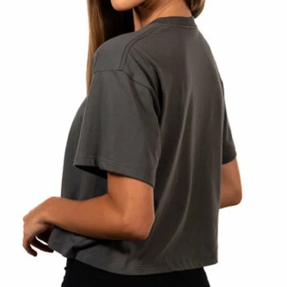 STELTHA women’s relaxed crop dark gray T-shirt - Picture 2 of 2